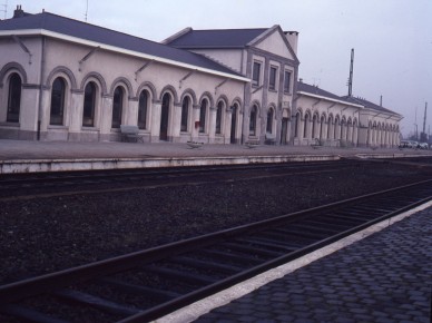 Mouscron - SNCB K04479-10.jpg